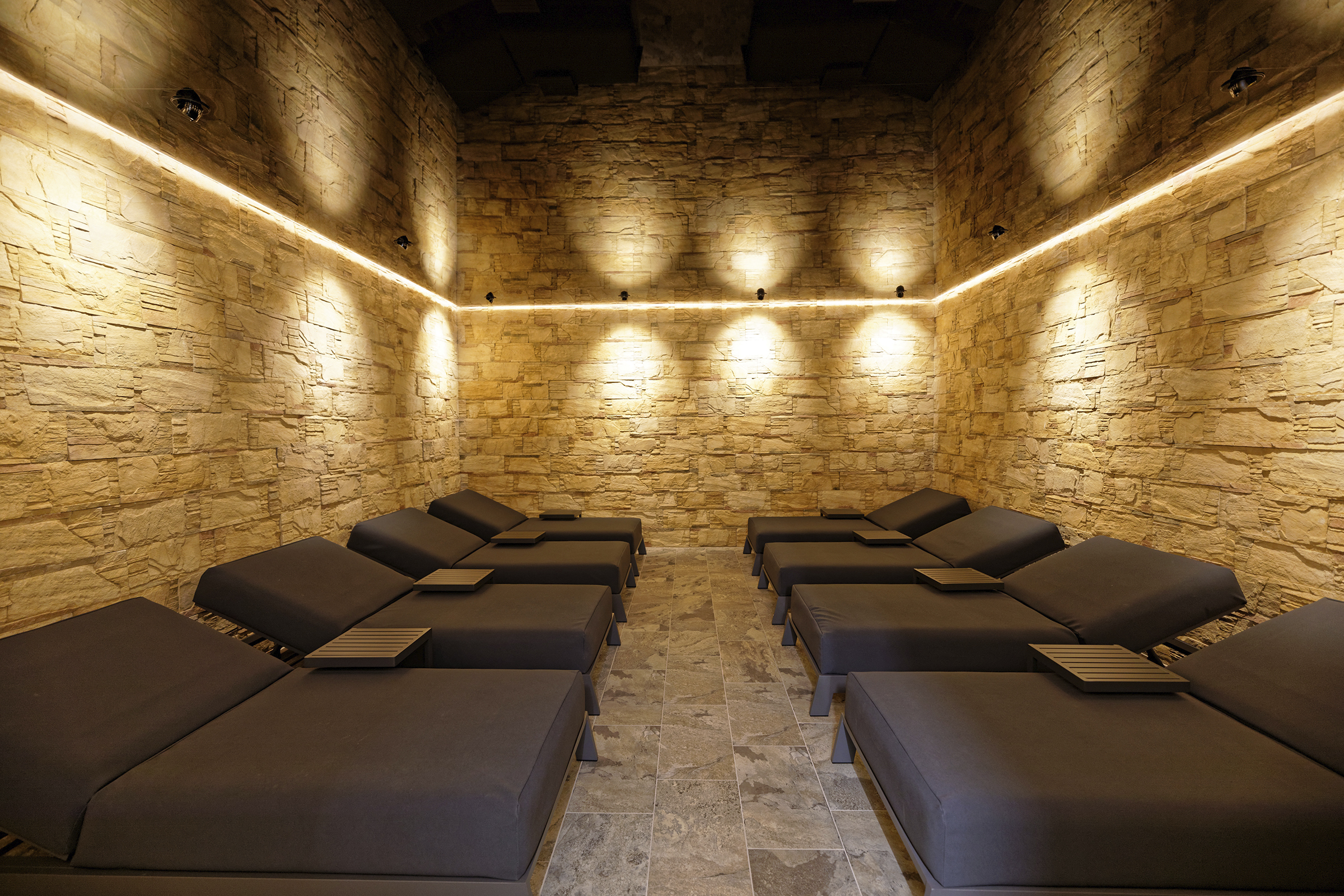 Einbau-Downlight Mira II LED, Bohrloch-Ø 150 mm, 3000 K